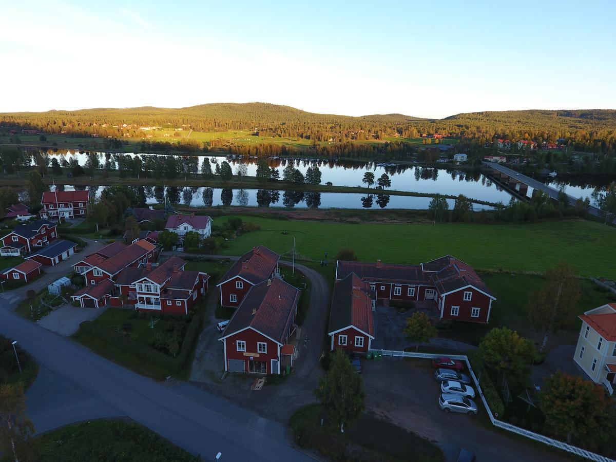 Gaestgivars Vandrarhem Och B&B ยาร์ฟโซ ภายนอก รูปภาพ